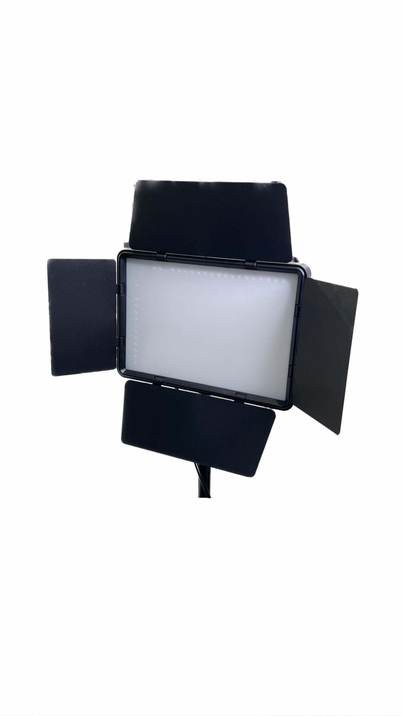 Led camera light – επαγγελματικό φορητό φωτιστικό τεχνολογίας LED src=