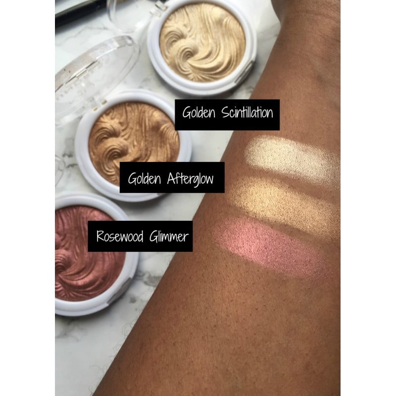MUA HIGHLIGHTING POWDER – GOLDEN SCINTILLATION