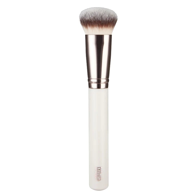 MUA BUFFING BRUSH HOLO src=